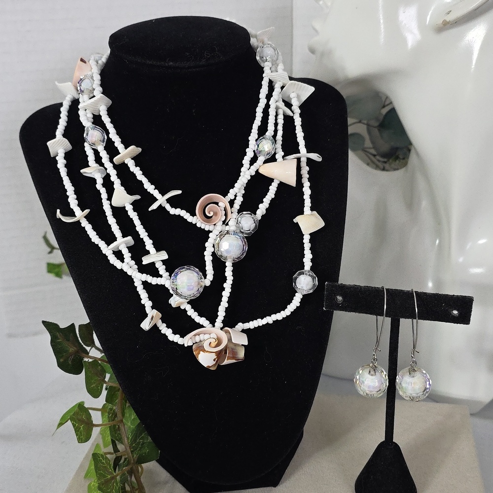 Long White Seed Bead, Shell and Iridescent Beads Neacklace And Earrings Set